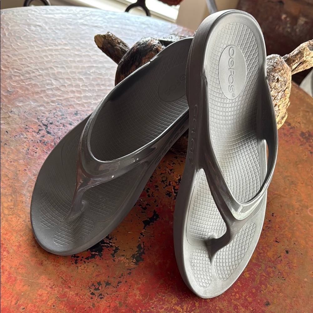 Oofos Gray Flip Flops